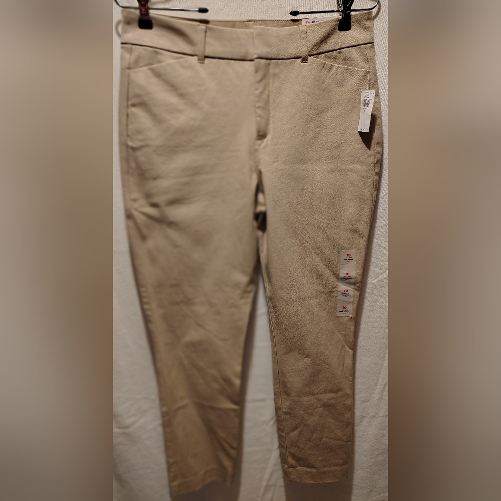 Old Navy High Rise Pixie Skinny Secret Smooth Pockets Chinos Size 10 NWT - Picture 11 of 12
